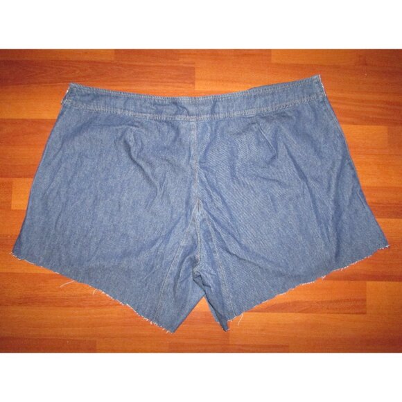 AE Plus Size Denim Cut Off Short Shorts - 24 - Picture 8 of 9